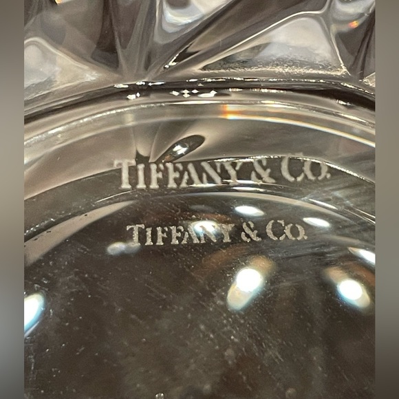 TIFFANY & COMPANY…Pattern Rock Cut Bowl…Like new - Picture 3 of 3